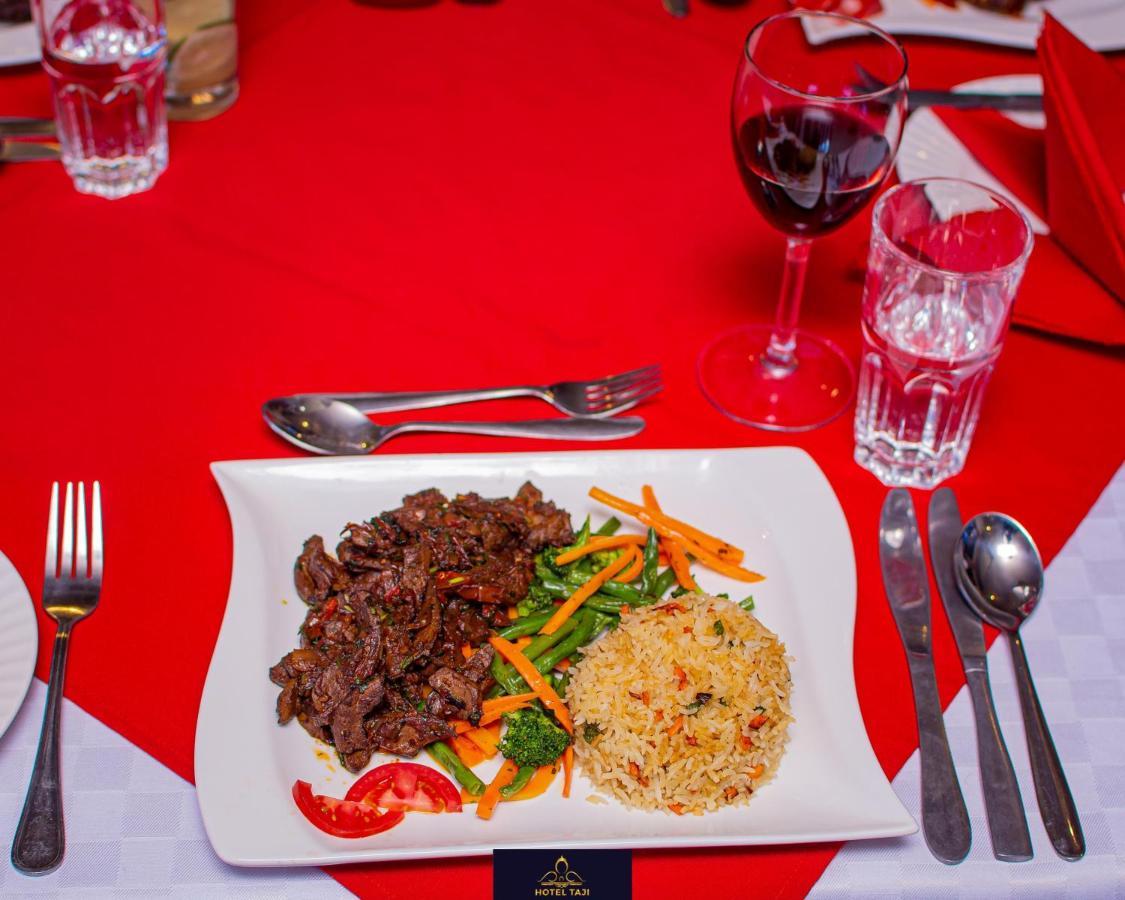 Hotel Taji Nanyuki Bagian luar foto