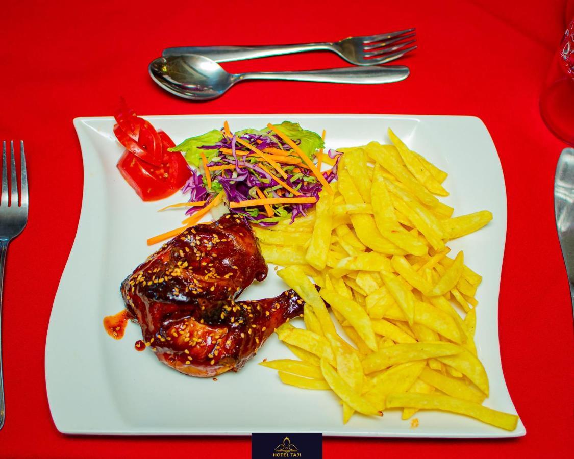 Hotel Taji Nanyuki Bagian luar foto
